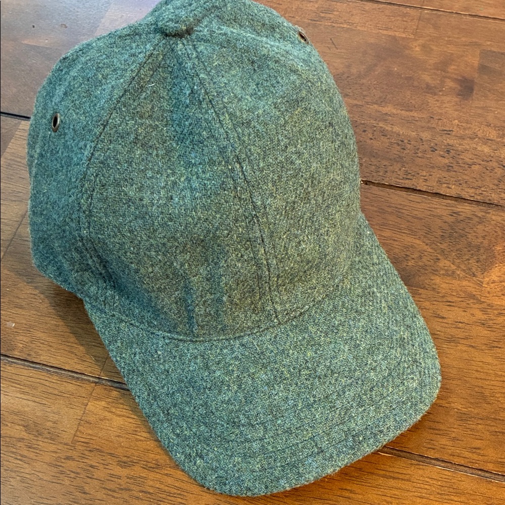 Classic cool elegant cozy cute Sezane Green Wool Baseball Cap 💋